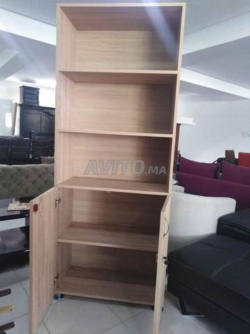 Bibliothèque locale moderne pour un accès facile - 2