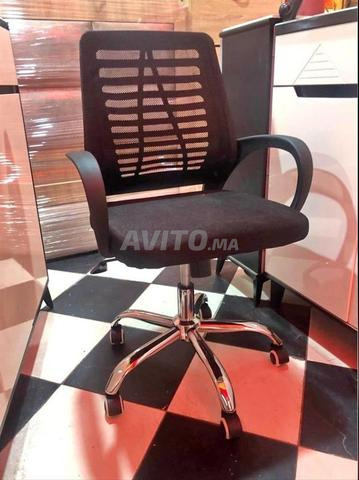 كرسي مشغل مع عجلات/haise opérateur avec roulettes