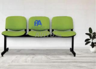 Banquette de réception/أريكة لغرفة الانتظار
