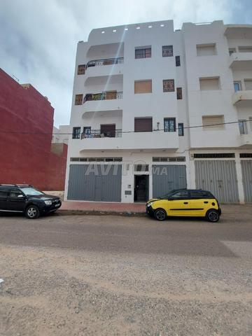 عمارة 150م ب3 طوابق ومحل تجاري للبيع بالحي المحمدي