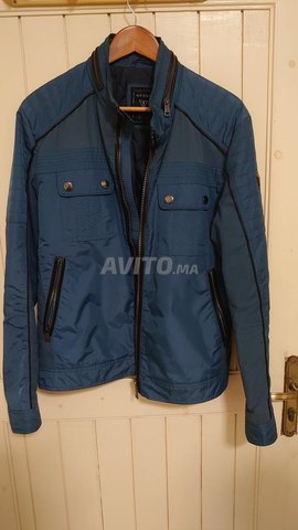 veste guess d'origine 