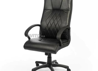 Chaise président élégante et confortable 