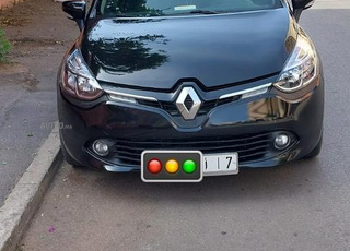 Renault Clio Diesel Manuelle 2017 à Bouskoura