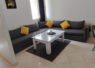 Salon à vendre plus table kitea 