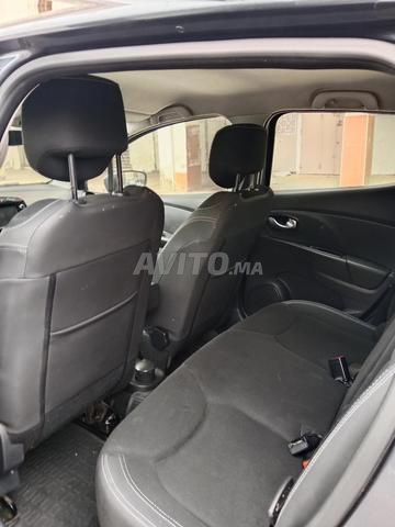 Clio 4 automatique jamais accidenté  - 2