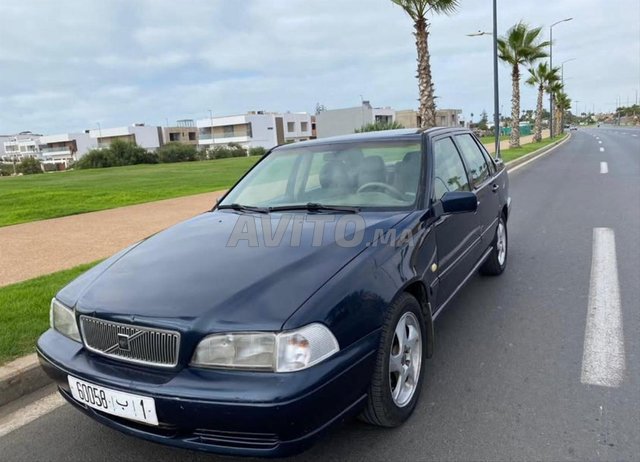 Volvo S70 Essence Automatique 1998 à Ifrane