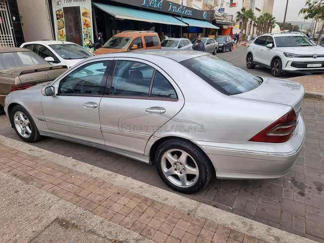 Mercedes-Benz 220 Diesel Automatique 2003 à Agadir