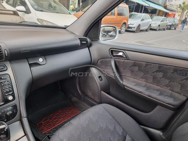 Mercedes-Benz 220 Diesel Automatique 2003 à Agadir