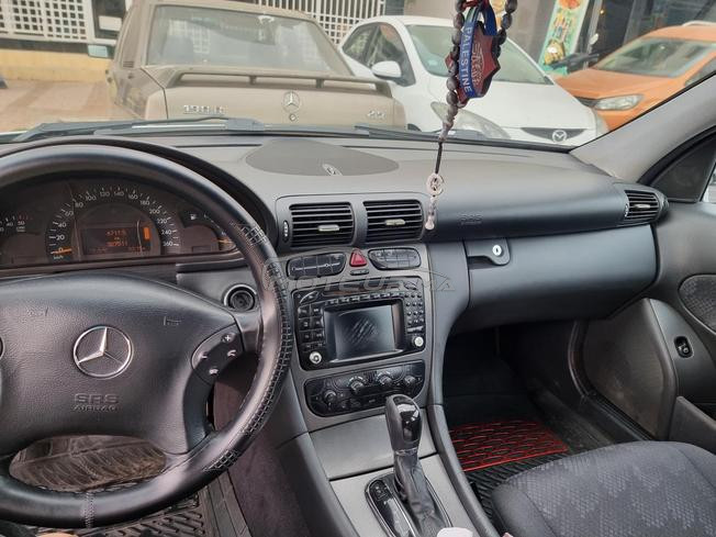 Mercedes-Benz 220 Diesel Automatique 2003 à Agadir