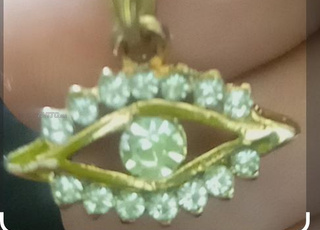 ذهب بالأحجار الكريمة