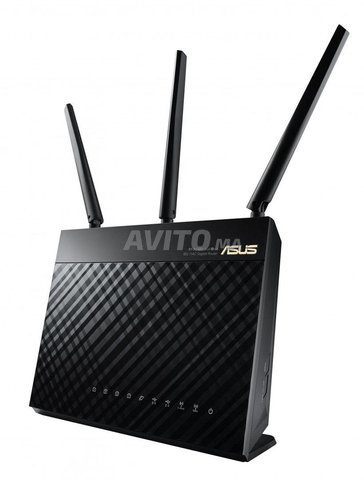 ASUS RT-AC68U Routeur Gaming Wi-Fi AC1900  5Ghz