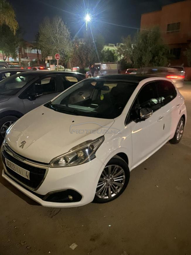 peugeot 208 tout option