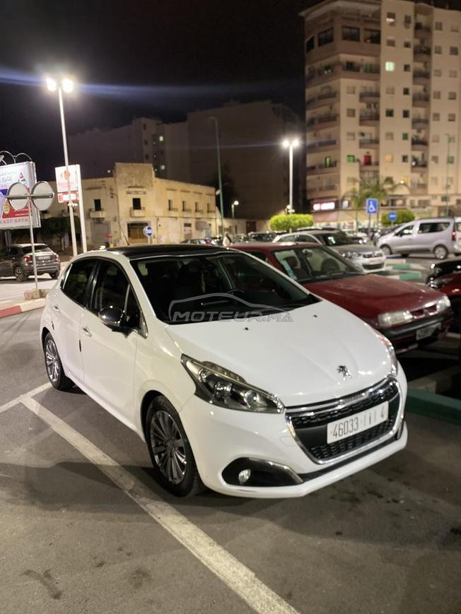 peugeot 208 tout option