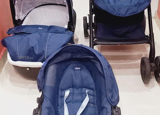A vendre poussette chico