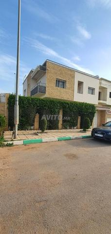 Villa deux façades à vendre à vendre à temara 