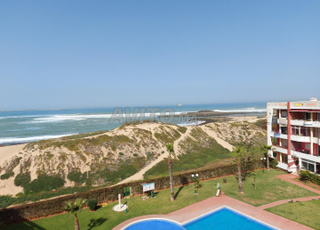 شقة مع مسبح