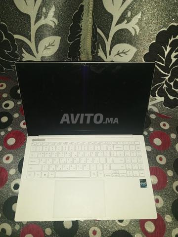 Samsung Book 2 por - 2