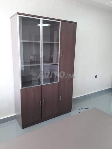 Fabrication de mobilier de bureau