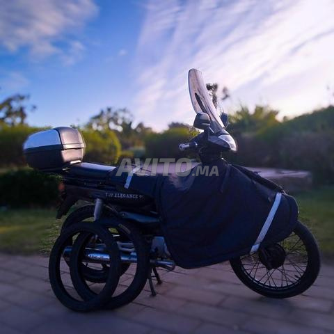 موطور بلاكة صغيرة معاه 2 روايض سوكور 