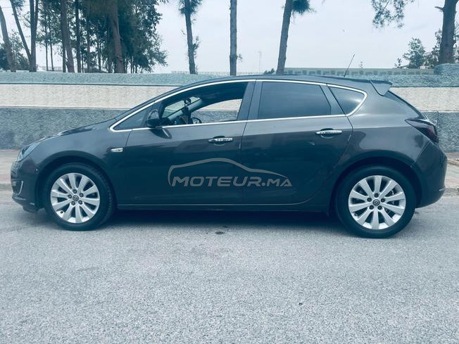 opel astra j 