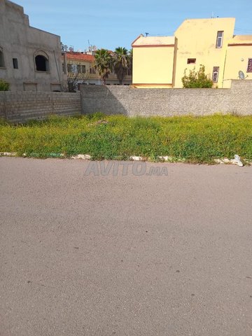 Vente d'un terrain zone villa au centre ville