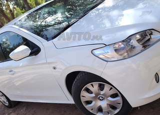 peugeot 301 2013 essence 