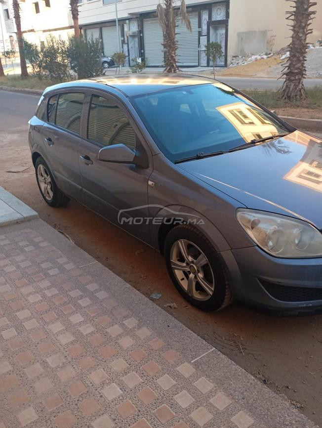 Opel Astra essence 