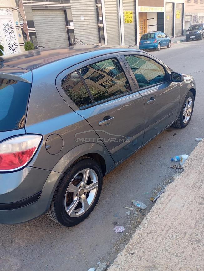 Opel Astra essence 