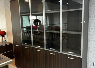 Bibliothèque 4 portes moderne et spacieuse 