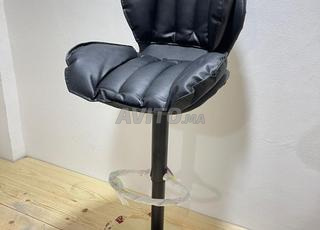 Tabouret Noir Minimaliste 