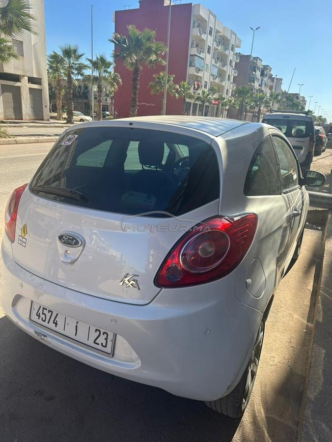 voiture ford ka