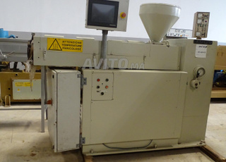 Machine de production de tuyau d'arrosage