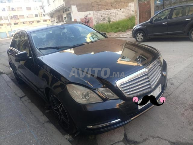 Mercedes classe E220 cuire automatique  - 2