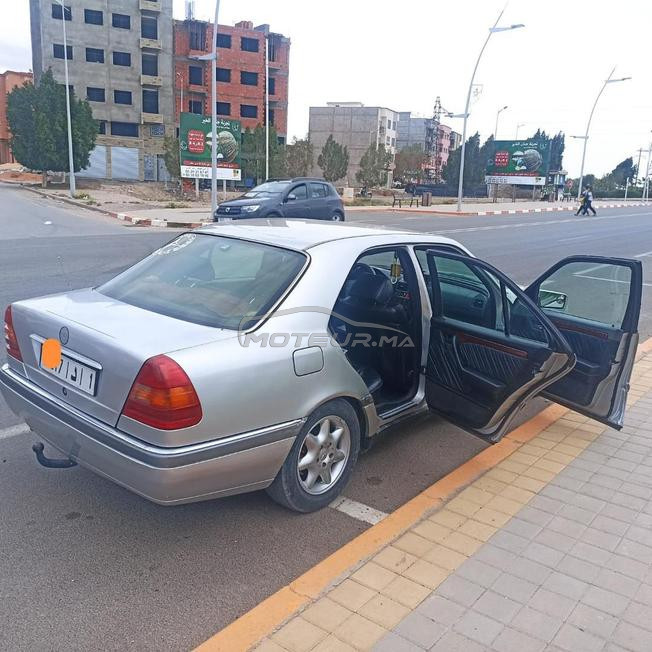 mercedes Benz 260