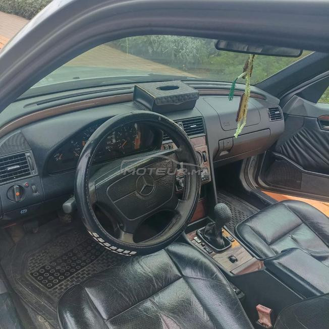 mercedes Benz 260