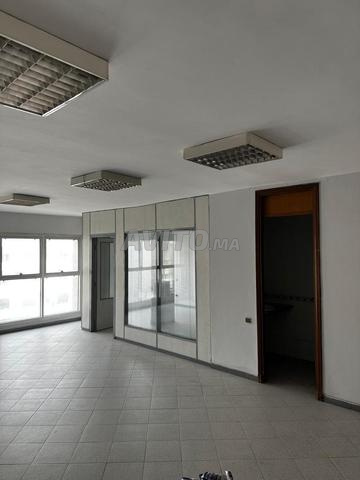 Bureau de 65 m² Situé sur Bd Zerktouni - 2