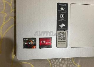 Lenovo AMD Ryzen 7 3700U with Radeon Vega Mobile 