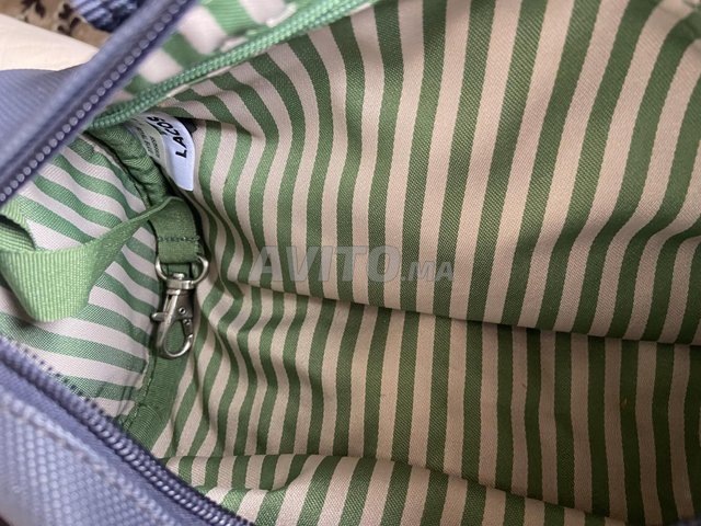 sac Lacoste oroginal et vintage 