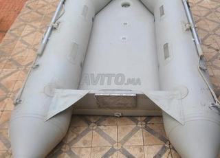 bateau pneumatique Quiksilver 