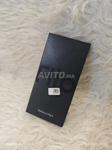 Samsung Galaxy Z FLIP 4