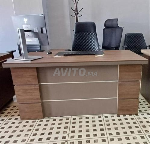 مكاتب بجودة عالية – اختَر الحجم المناسب