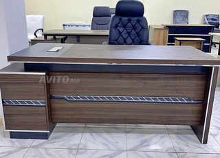 مكاتب بأشكال وأحجام مختلفة – جودة وضمان