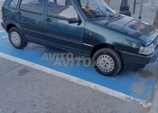 سيارة للبيع بثمن مناسب فياط أونو 