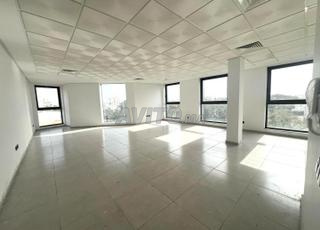 Bureau de 74m2 sur bd Ghandi  