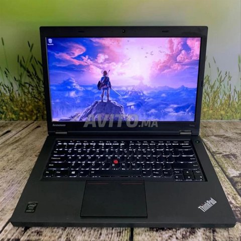 Lenovo i7 Ram 8 Disc 256 SSD écran 14
