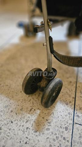 bebe karosa momataza