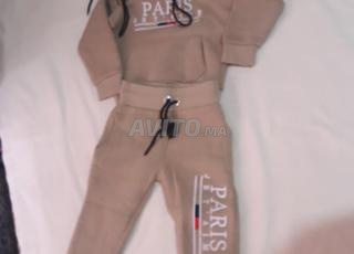 ملابس مستعمل