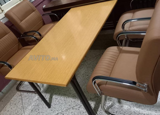 Bureau d'importation pour une logistique