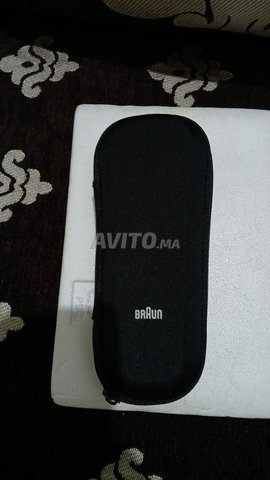 Rasoir électrique Braiun  serie5 570S