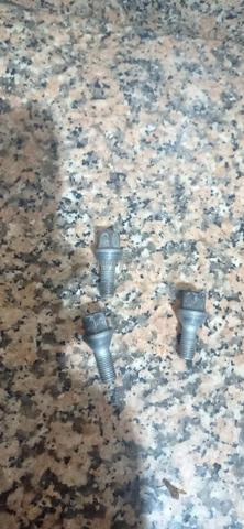 bouchonne jawant - 2